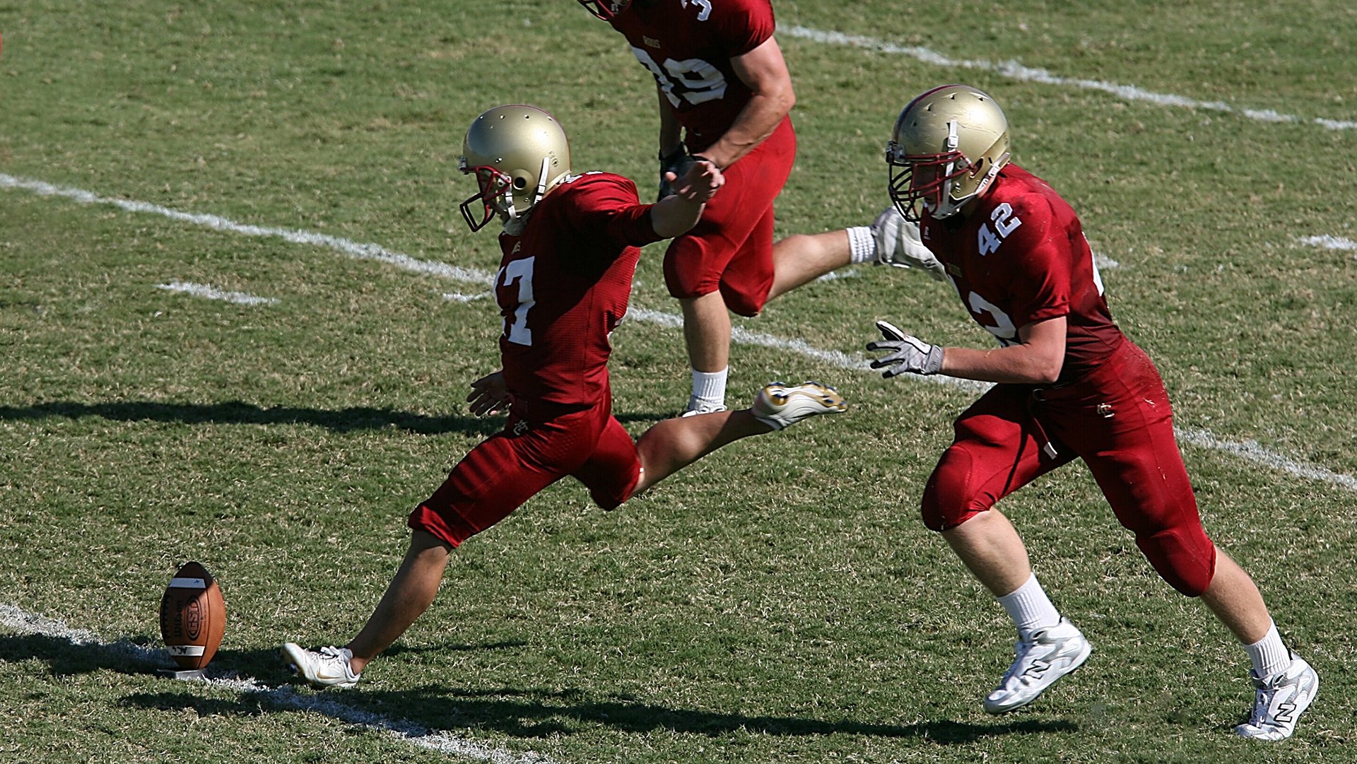 欧冠八强战火重燃，豪门对决引爆全球瞩目